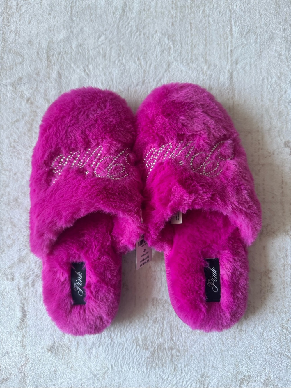 PINK Victoria's Secret Hot Pink Fuzzy Faux Fur Closed Toe Slippers